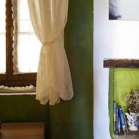 Contrada Lunga Bed & Breakfast