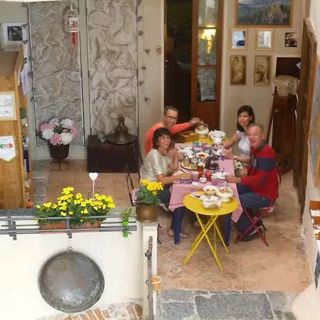 Contrada Lunga 3*
