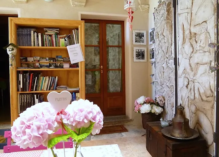 Contrada Lunga Bed and Breakfast 3*