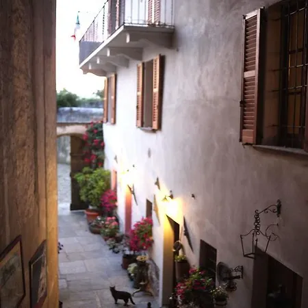 Oda ve Kahvaltı Contrada Lunga Abbadia Lariana