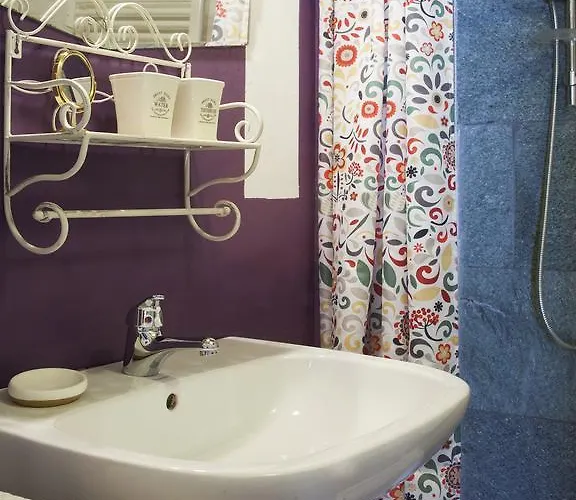 Contrada Lunga 3* Abbadia Lariana